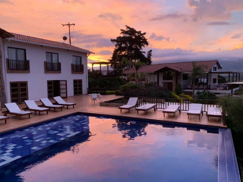 La Huerta Hotel Jiguales Esterno foto